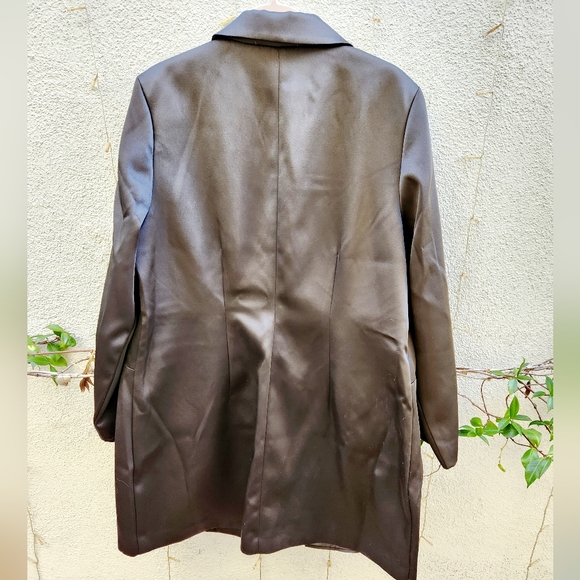 🖤 H&M Tuxedo Jacket or Dress, Black Satin - Picture 2 of 4